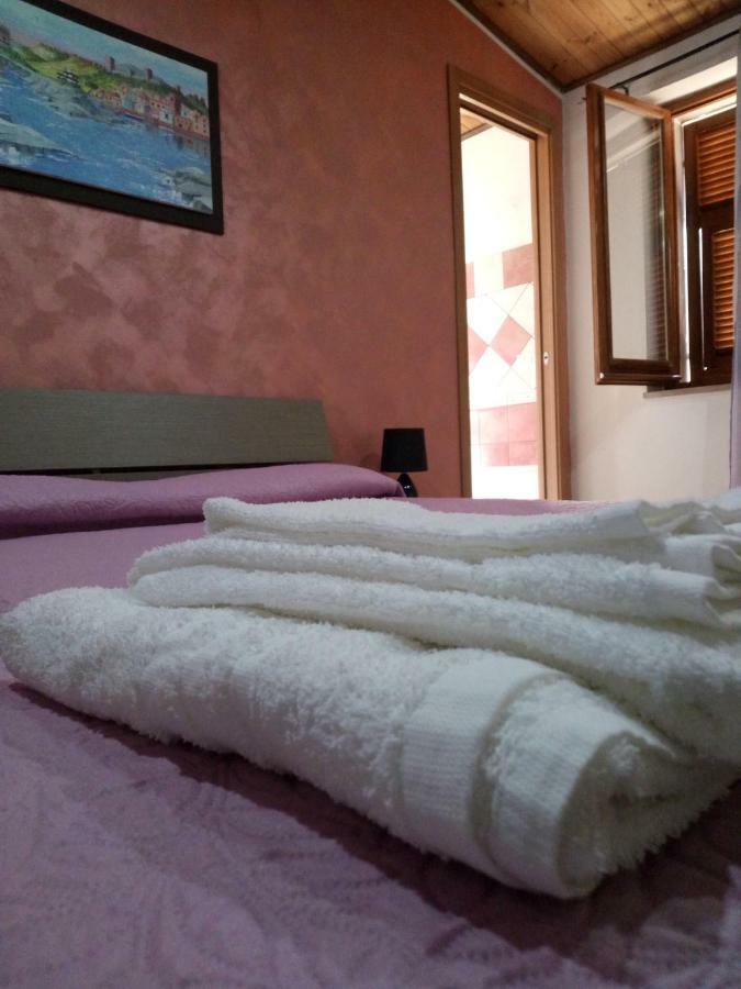 Su Casciu Bed & Breakfast Bosa Exterior photo