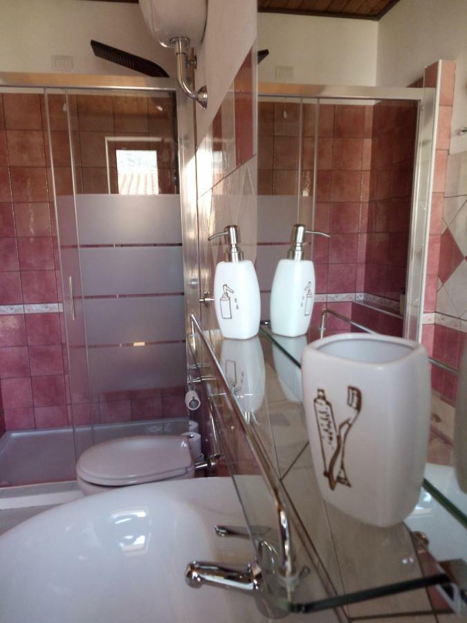 Su Casciu Bed & Breakfast Bosa Exterior photo