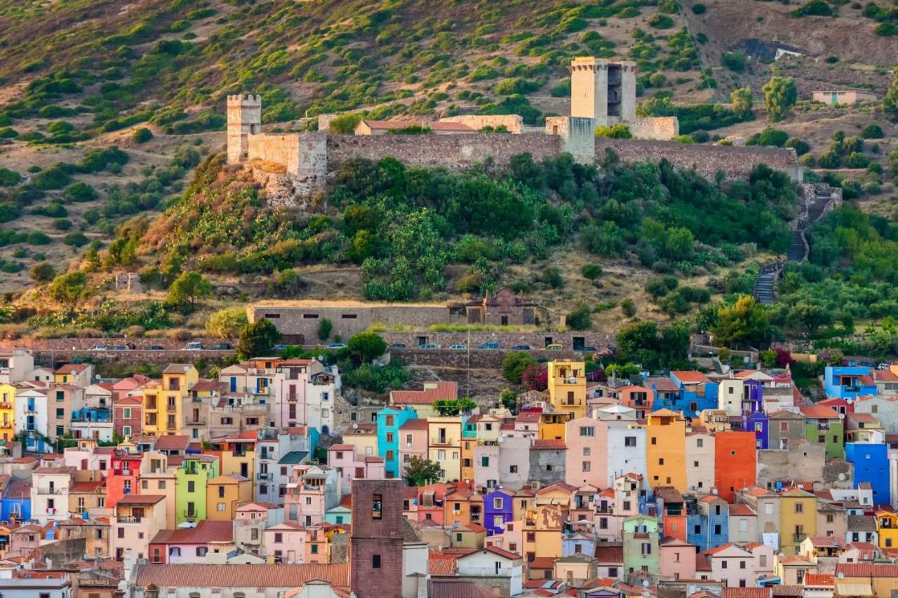 Su Casciu Bed & Breakfast Bosa Exterior photo